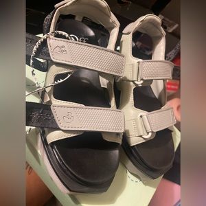 Women’s Off-White Trek Sandals Sponge